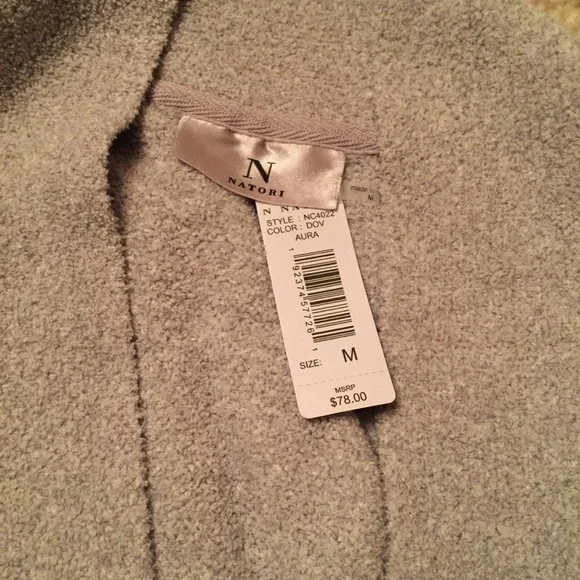 Natori Aura Sweater Robe Soft Dove Gray NWT Size Medium - Picture 7 of 10
